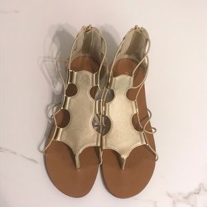 Apt. 9 Gladiator Flats Sandals Apadonia Champagne